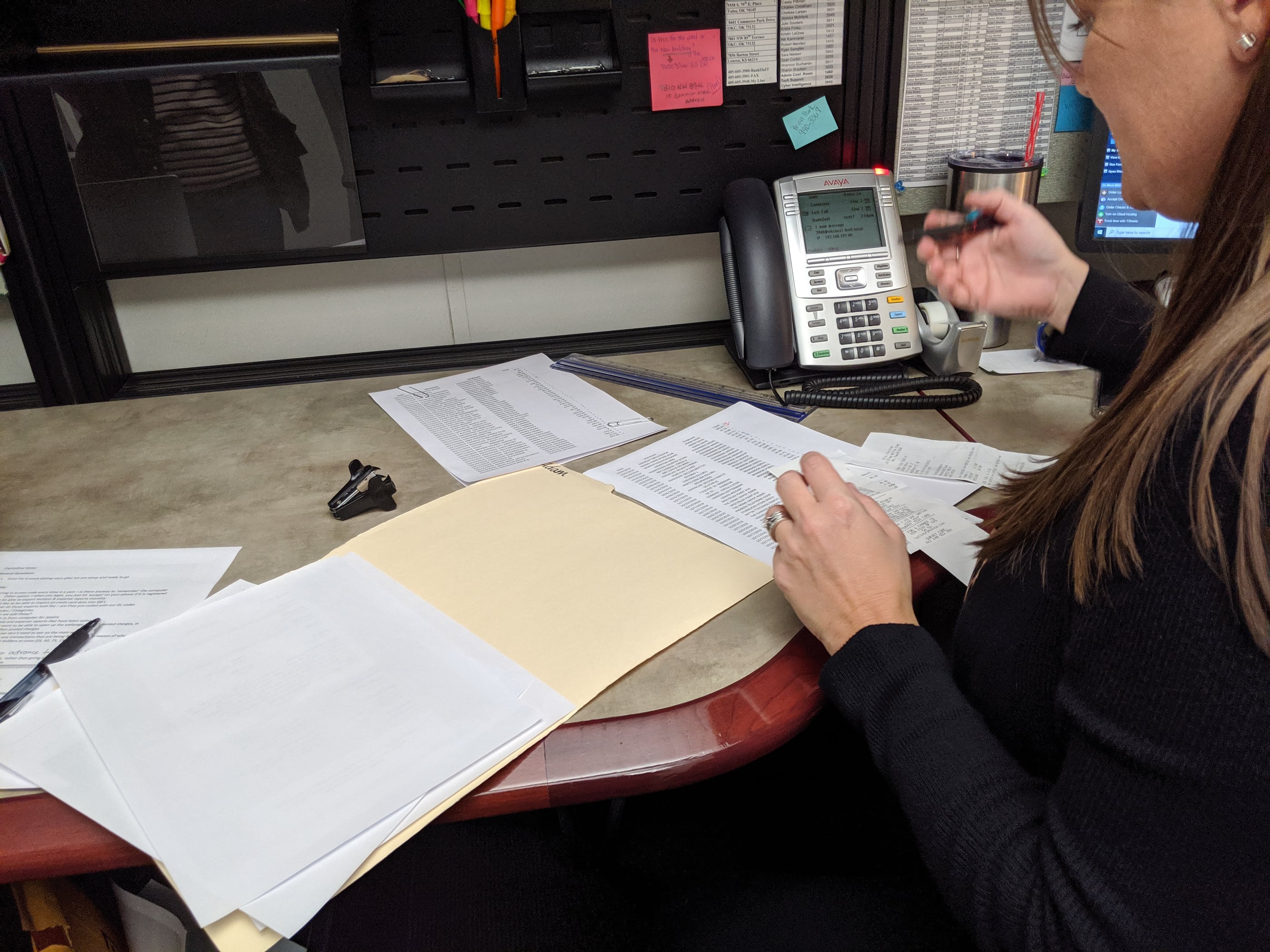 An Admin manually reconciling a cardholders transactions with their expense report